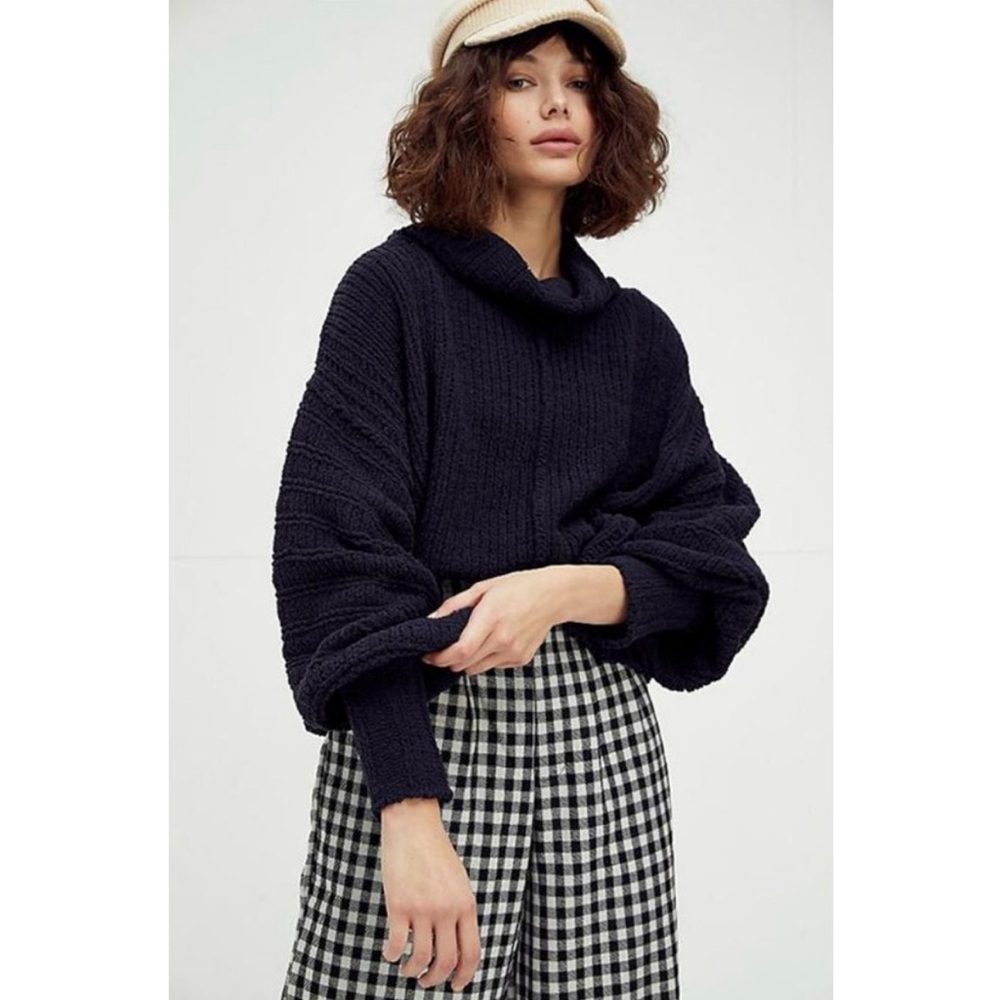 Free People Be Yours Cowl Neck Chunky Knit Pullover Sweater in Black